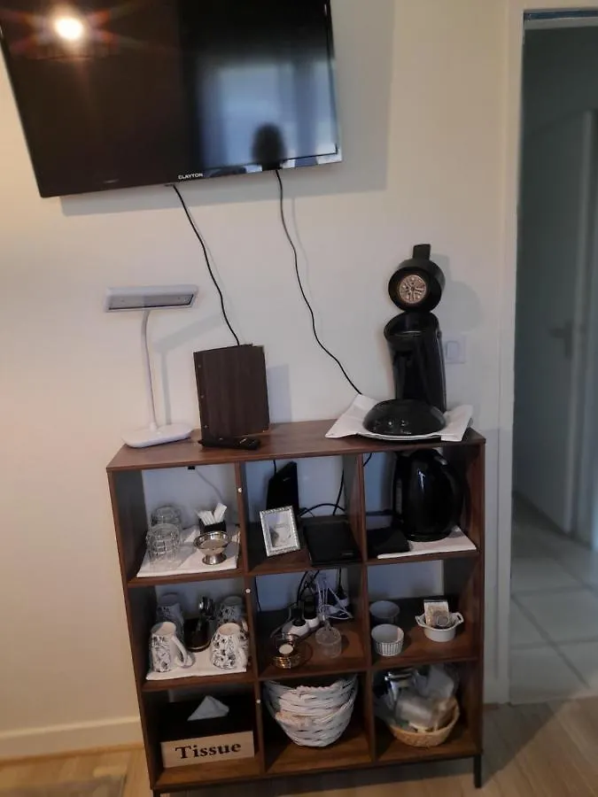 Chambre Privee Poezat 0*,  France